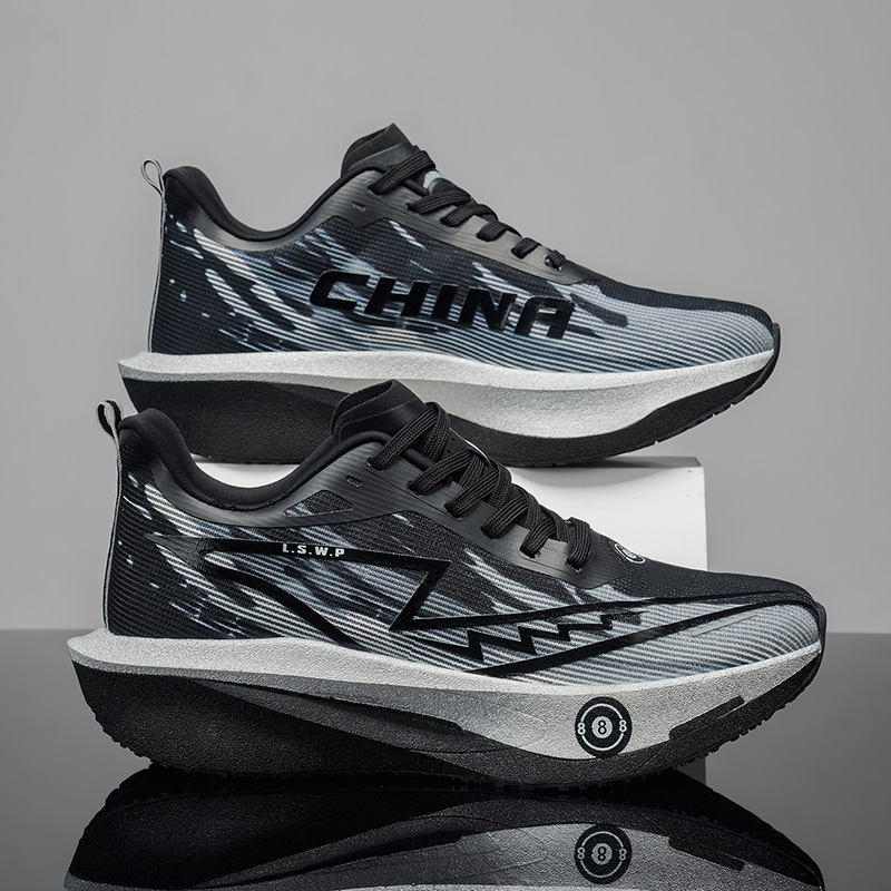 Carbon Plate Marathon Racing Shoes - メンズ用カーボンプレート入りランニングシューズ。軽量で、女性にも適したアスレチックスニーカー。マラソンレースやプロのトレーニング、カジュアルなスポーツに最適。