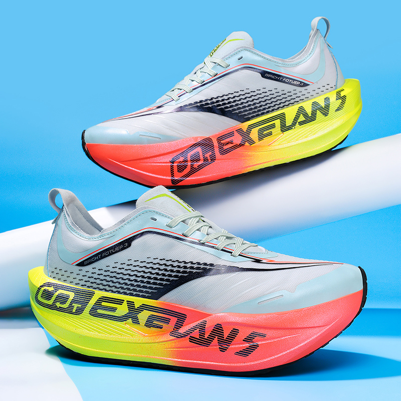 メンズ用カーボンプレート入りランニングシューズ。軽量で、女性 - Carbon Plate Marathon Racing Shoes のレビューと価格