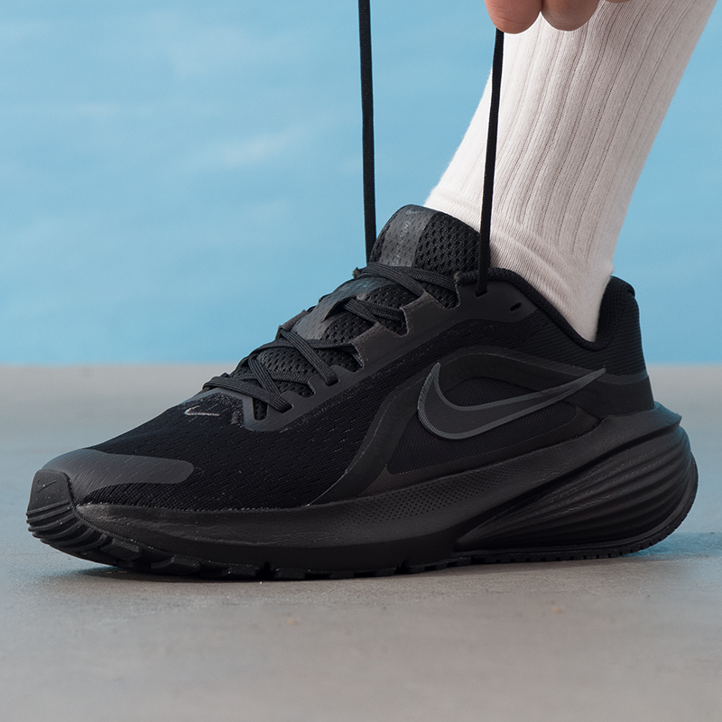 ナイキ メンズシューズ オリジナル 軽量 通気性 フィットネ - Lightweight Road Running Shoes のレビューと価格