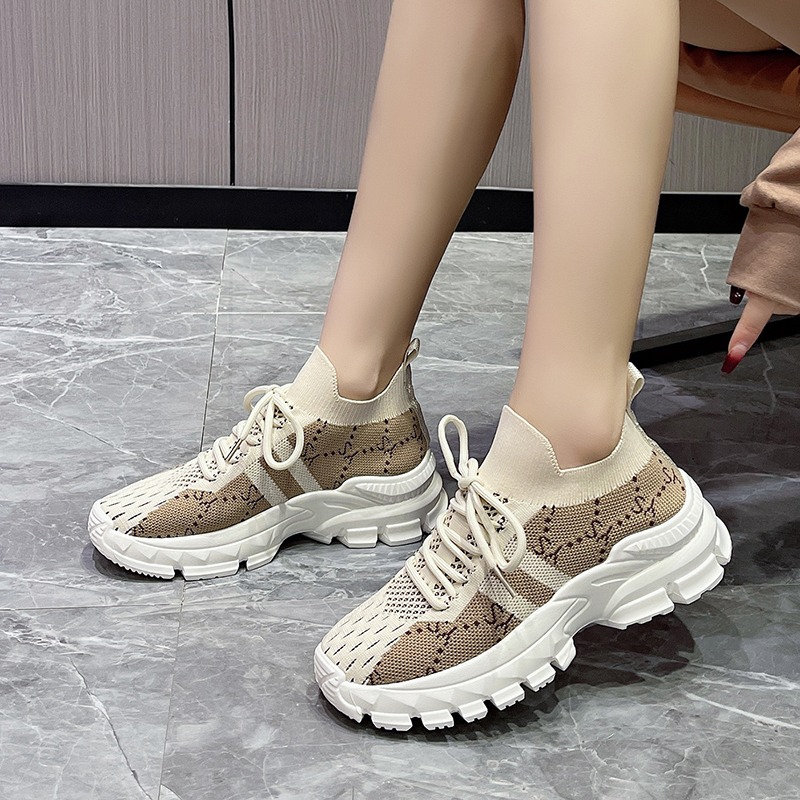 2026年新作、厚底スニーカー、通気性のあるニット素材、カジ - Knit Fabric Lace Up Sneakers のレビューと価格