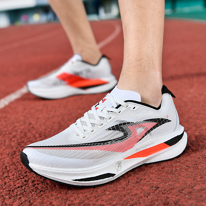 ユニセックススポーツシューズ カーボンプレート ウォーキング - Carbon Plate Marathon Racing Shoes のレビューと価格