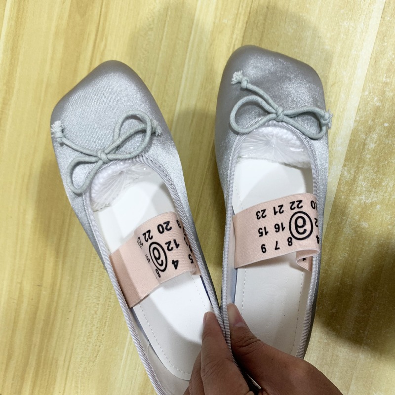 新しい女性のメリージェーンシューズ絶妙なラウンドヘッドローヒ - Women'S Shoes のレビューと価格